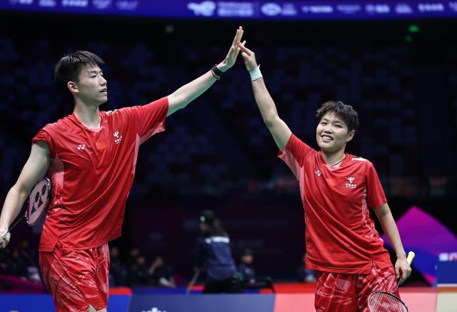（体育）（16）羽毛球——苏迪曼杯小组赛：中国队对阵中国香港队XxjpseC007227_20250428_PEPFN0A001.jpg